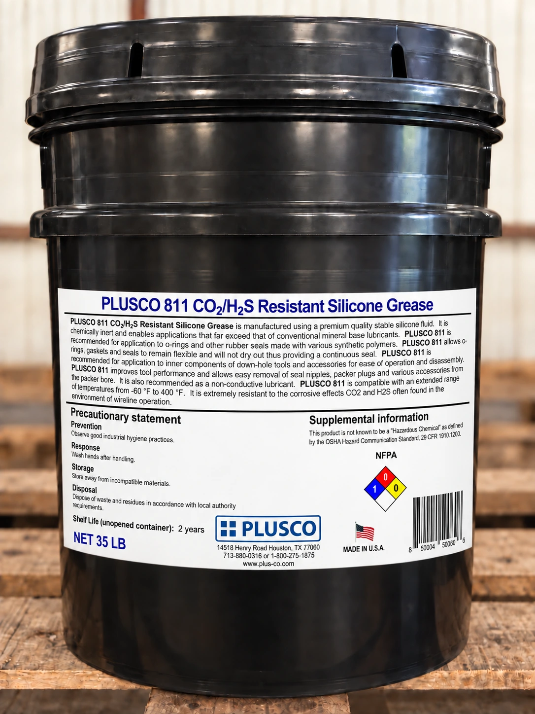 AI-generated 35-pound bucket mockup for PLUSCO 811 CO2/H2S Resistant Silicone Grease